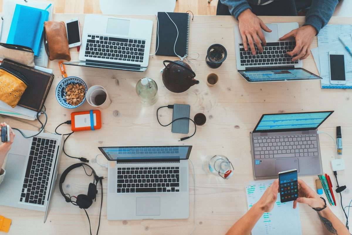 7 B2B Procurement Best Practices to Lower Costs Without Breaking the Supply Chain